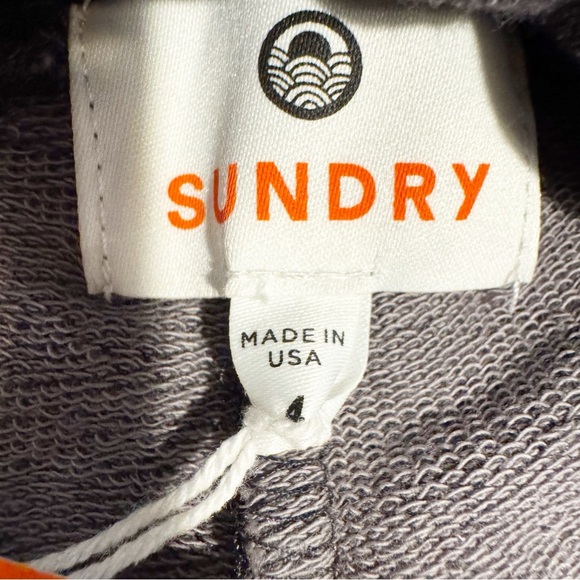 Sundry | NWT Camo Flare Pant w/ Trim-Charcoal Sz. 4 - Picture 7 of 10